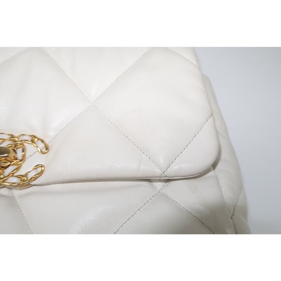 Chanel Leather Quilted CC Logo Chain Strap 19 Flap Crossbody Bag White - Picture 9 of 16